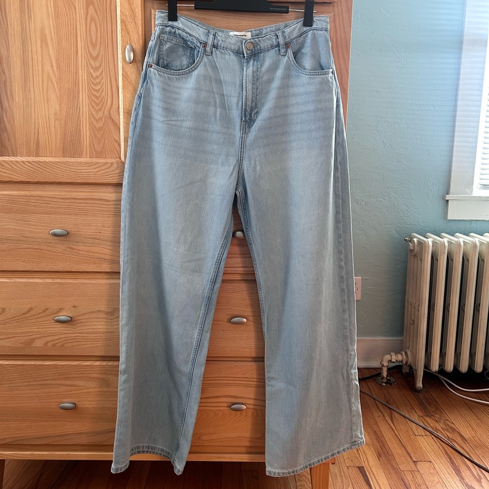 ✨ Reformation Cary Lived-in High Rise Wide Leg Jeans — Light Wash — Size 31